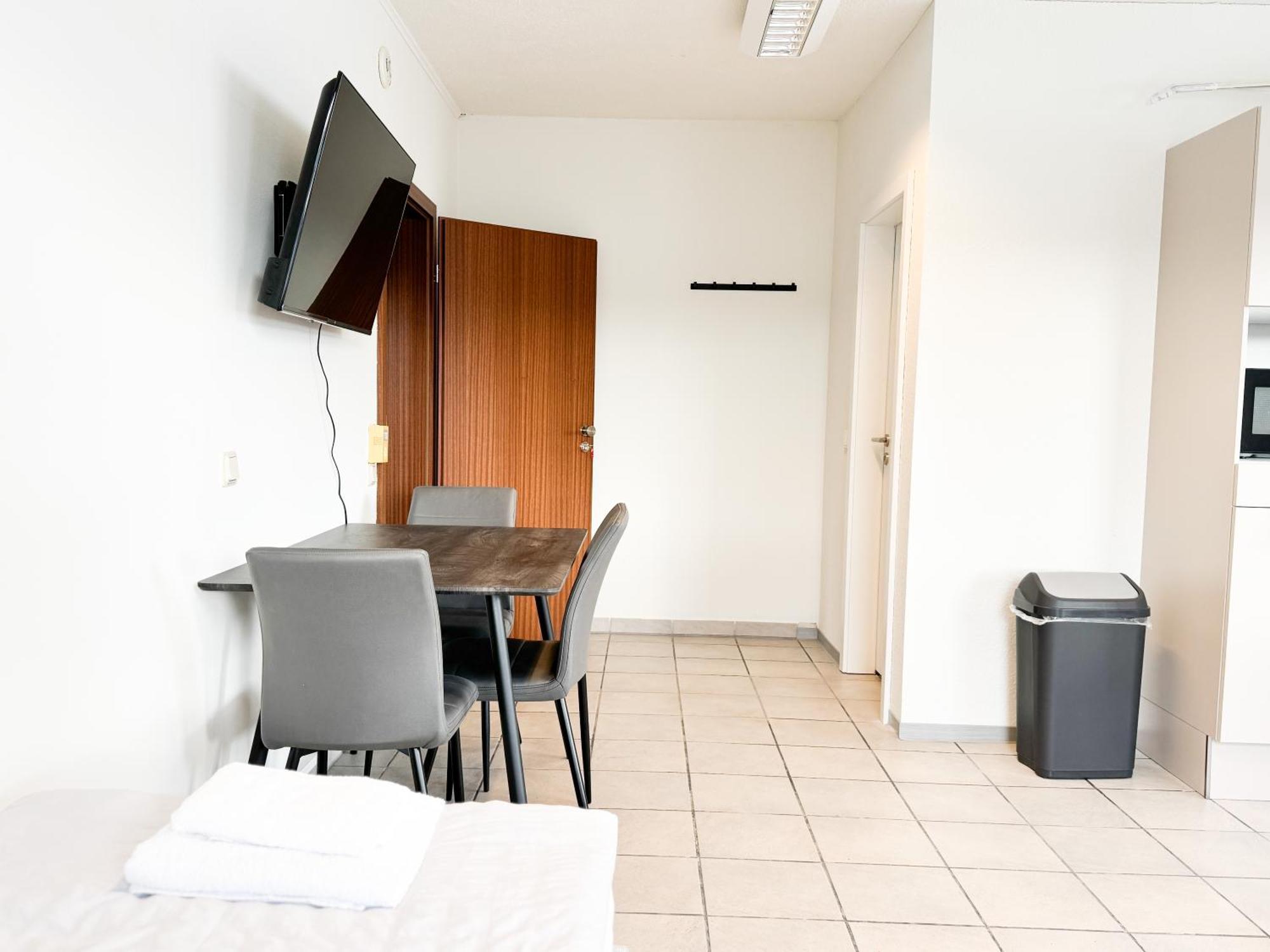 Modern Living Studios Karlsbad Εξωτερικό φωτογραφία
